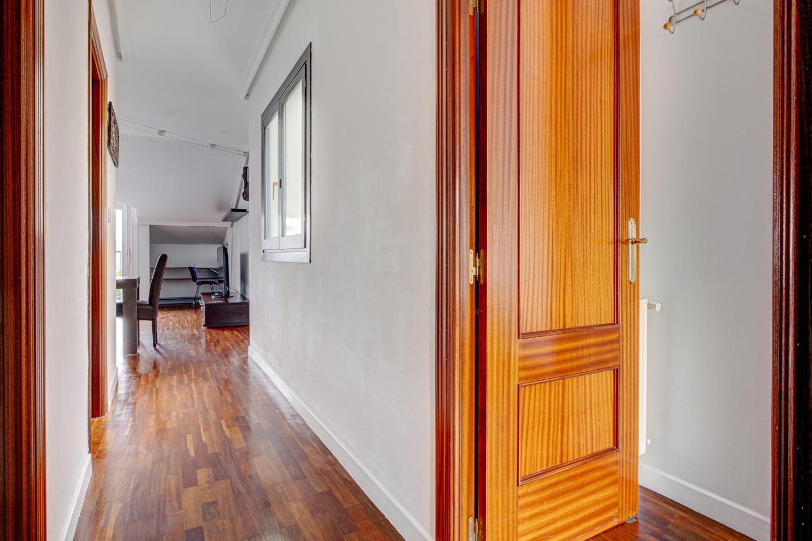 Ferienwohnung Luminoso Atico Con Terraza, Irun, Parking, 4Pax Exterior foto