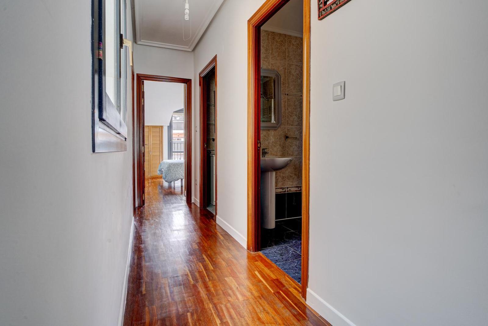 Ferienwohnung Luminoso Atico Con Terraza, Irun, Parking, 4Pax Exterior foto
